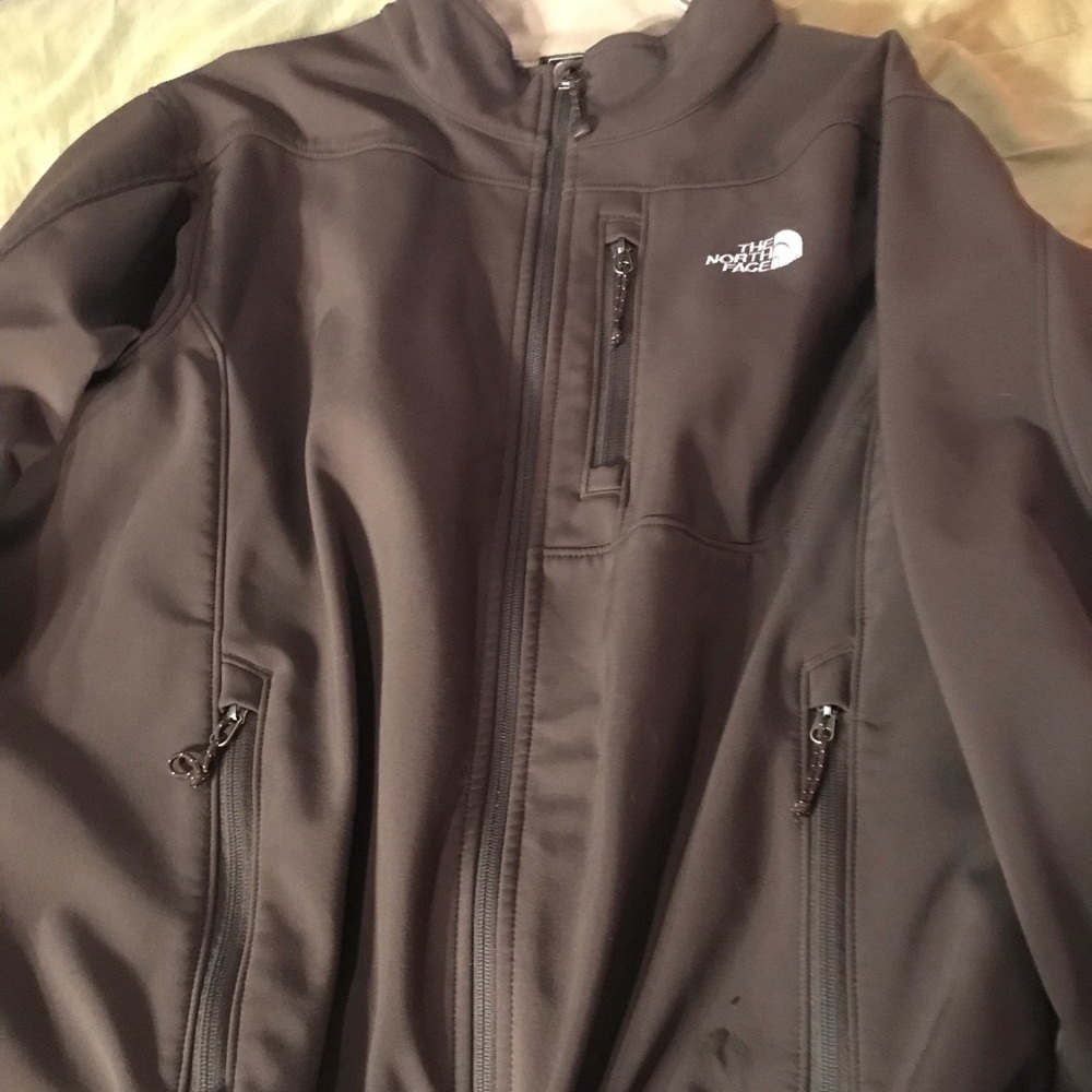 Men’s North Face Jacket